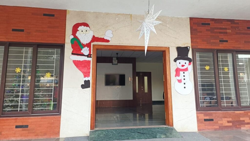 WhatsApp Image 2022-12-24 at 6.38.40 PM (2)